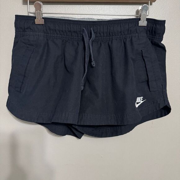 Nike Vintage black running short size large (12-14) - Picture 1 of 4